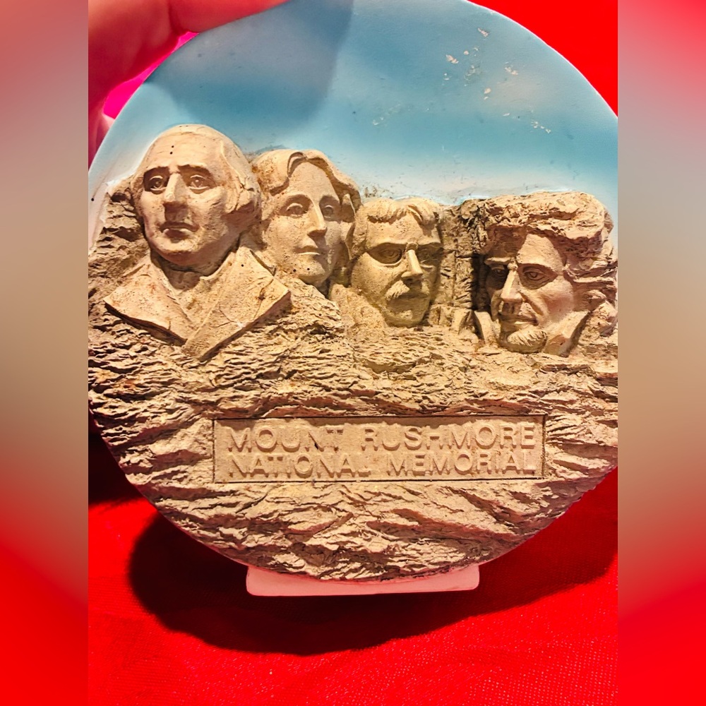 Mount Rushmore National Memorial Sculpture